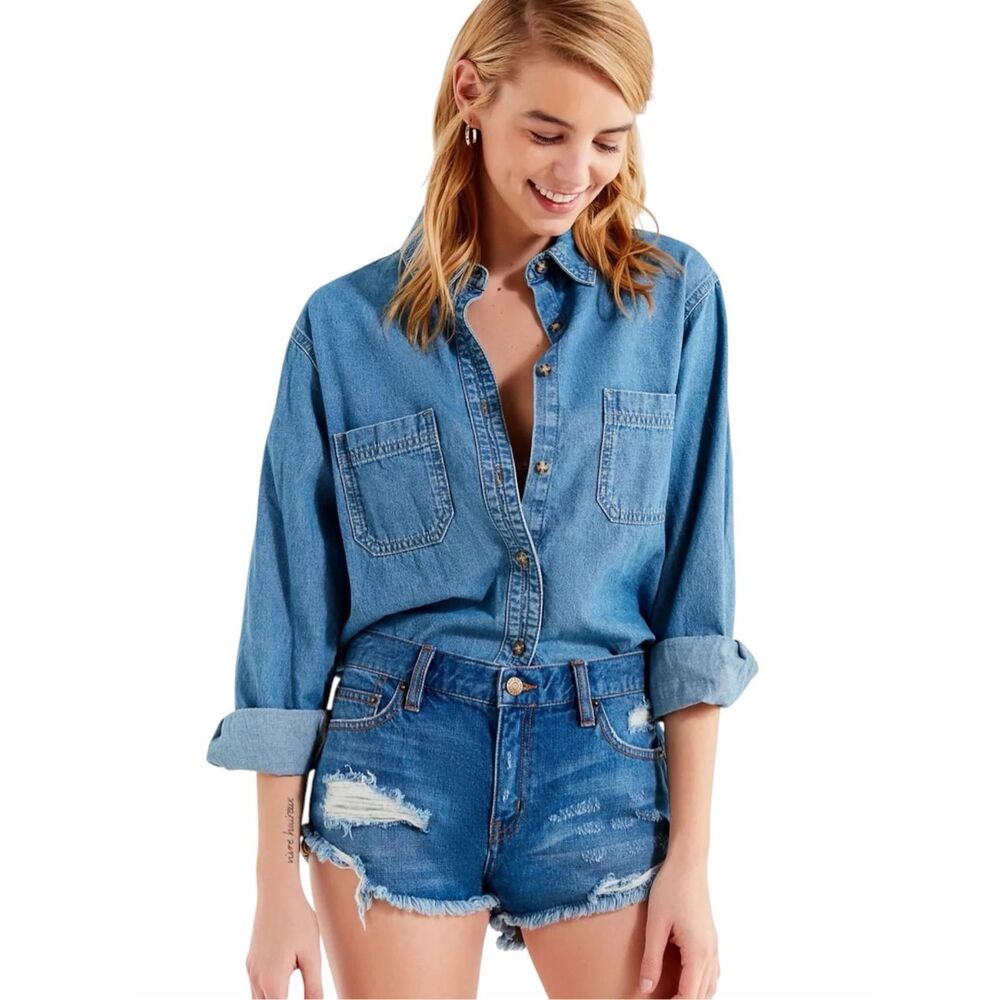 BDG Urban Outfitters Boyfriend Low-Rise Distressed Denim Shorts Size 29